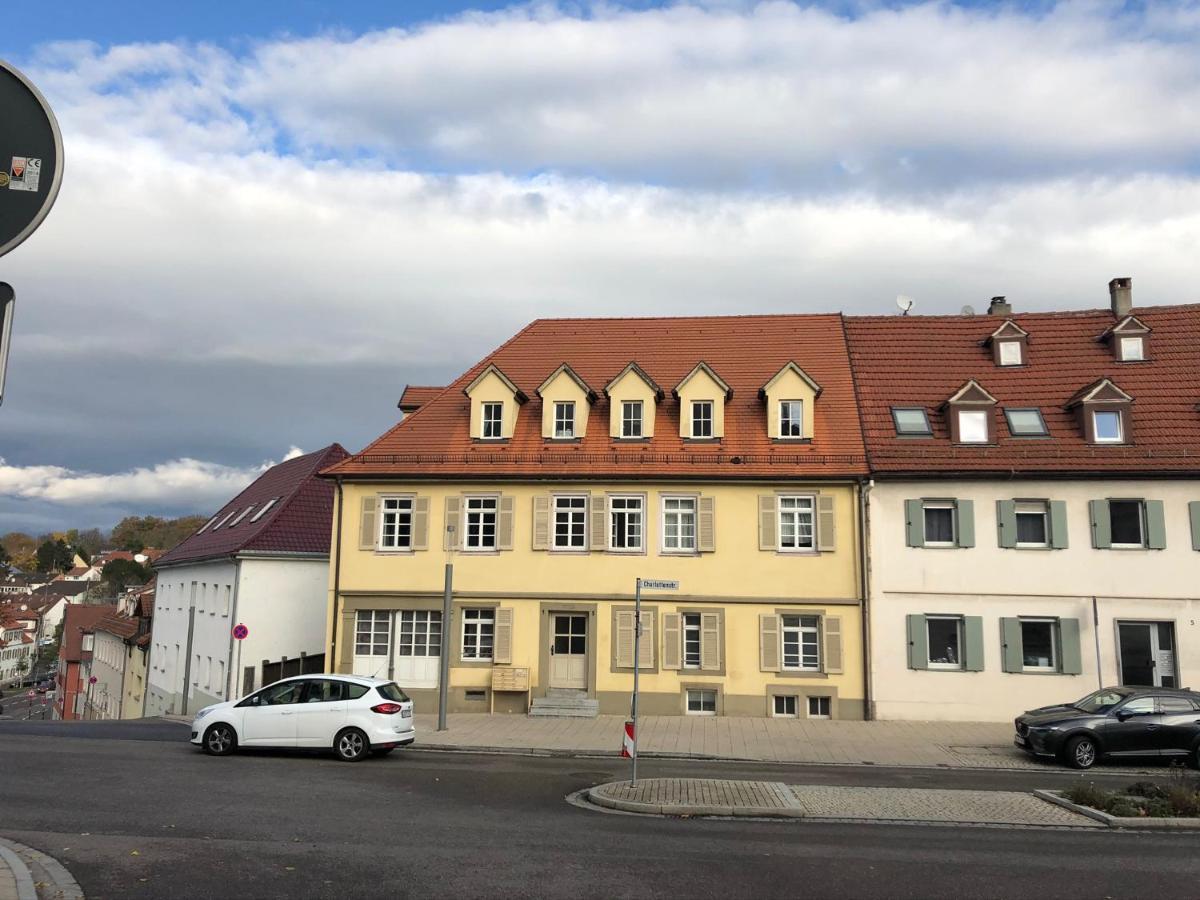 Zentraler Geht Es Kaum - In Koeniglicher Nachbarschaft! Ludwigsburg Exterior photo